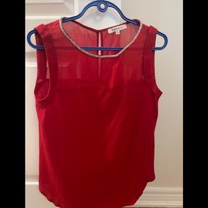 Red sleeveless Top